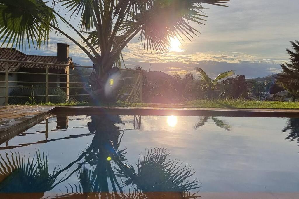 Casa 996 Condominio Fazenda Orypaba モンテ・アレーグレ・ド・スー エクステリア 写真
