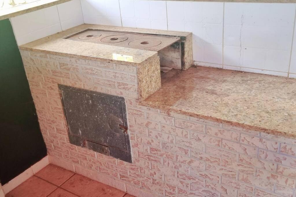 Casa 996 Condominio Fazenda Orypaba モンテ・アレーグレ・ド・スー エクステリア 写真