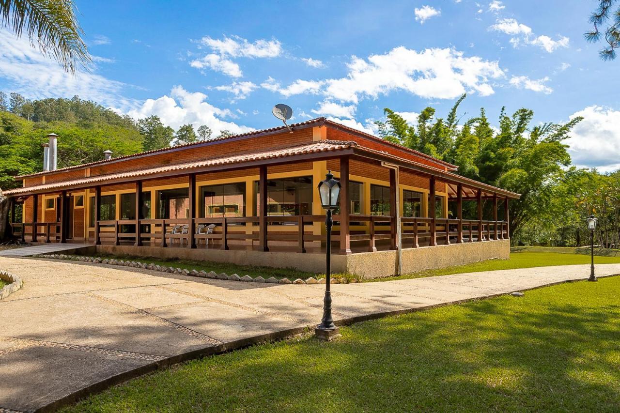 Casa 996 Condominio Fazenda Orypaba モンテ・アレーグレ・ド・スー エクステリア 写真